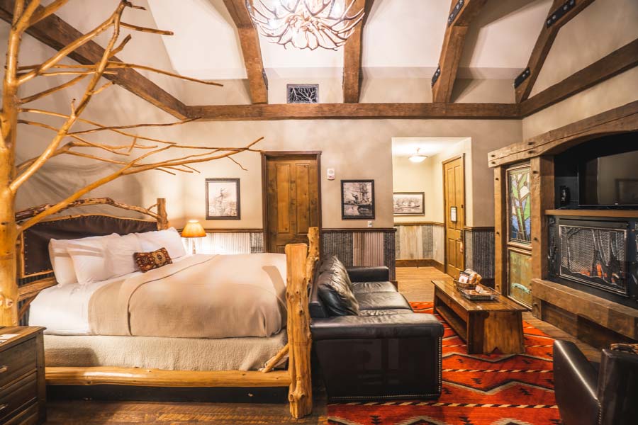 Treehouse Suite - King bed