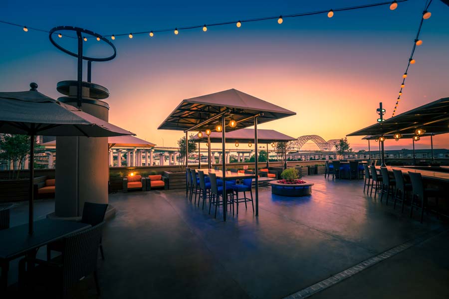Mississippi Terrace Dining Package