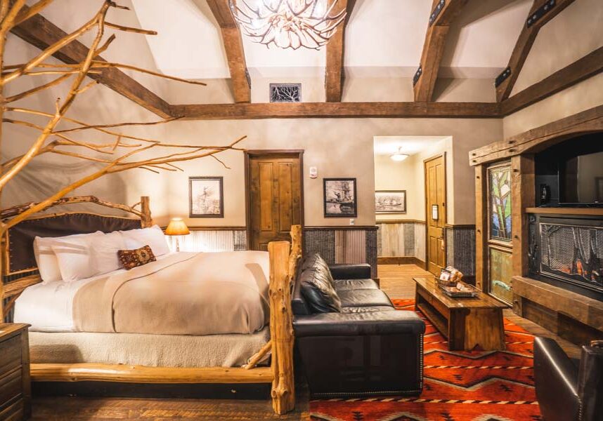 Treehouse Suite - King bed